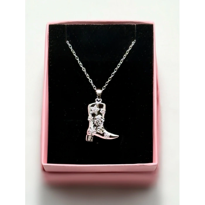 Kovboy Çizme Detaylı Gümüş Renkli Çelik Kolye