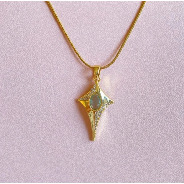 Kuzey Yıldızı Star Taşlı Çelik Gold Kolye