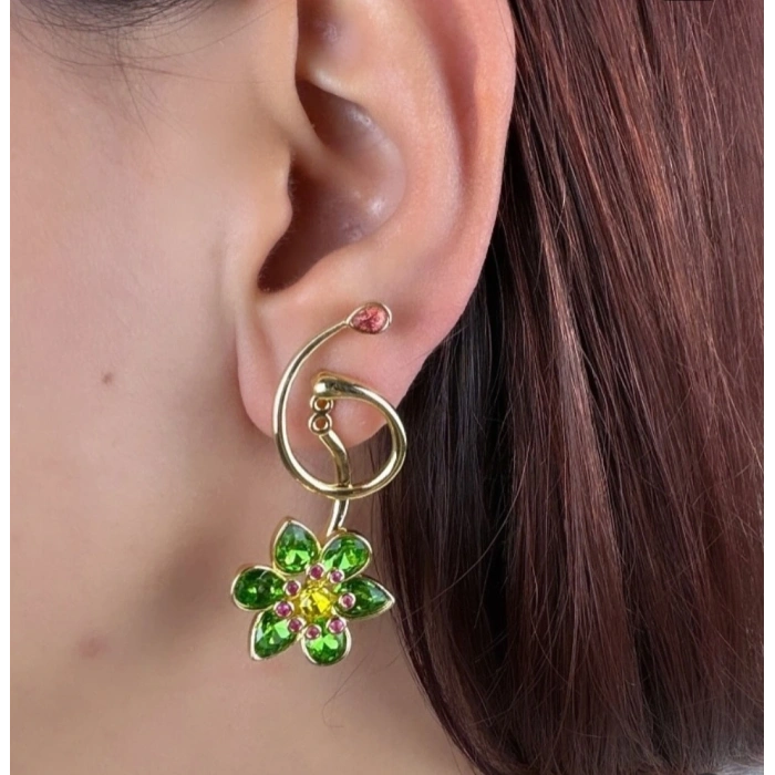 Marka model Swrvski Taşlı Gold Küpe