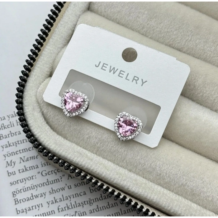 Swrvski Marka Model Gümüş Renkli Küpe