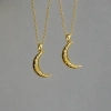 Gold Renkli Çelik Ay Figürlü Kolye