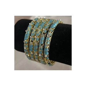 Mineli Taşlı Çiçek Detaylı Mavi Renkli Kelepçe