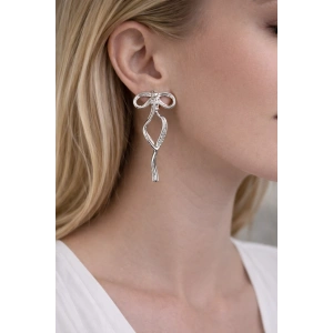 Fiyonk Detaylı Sallantılı Küpe Gümüş Renk