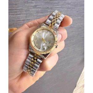 Çift Renkli Taş Detaylı Lüks Kadın Saat