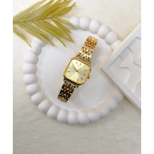 Gold Renkli Klasik Lüks Kadın Saat -Sarı kadranlı