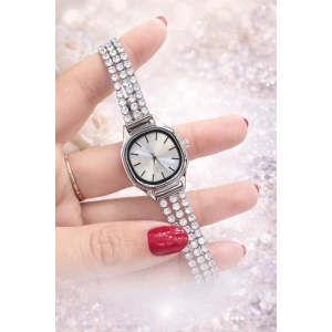 Gümüş Renk Taşlı Kadın Saat