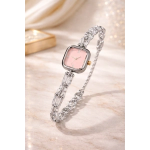 Gümüş Renkli Tiff Model Kadın Saat pembe