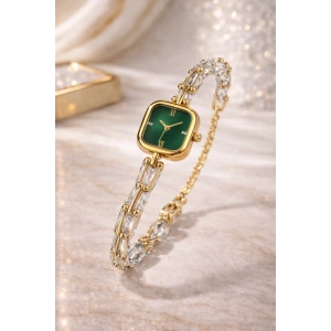 Gold Renkli Tiff Model Yeşil Kadran Taşlı Lüks Kadın Saat