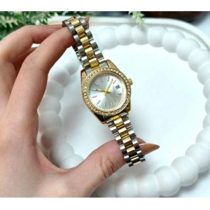 Çift Renkli Taşlı Beyaz Kadran Lüks Kadın Saat