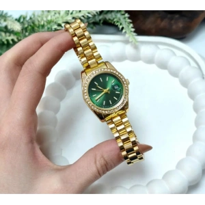 Gold Renkli Yeşil Kadran Taşlı Lüks Kadın Saat
