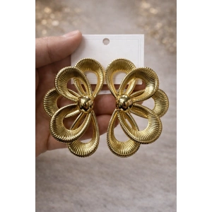 Vintage Çiçek Desenli Gold Küpe