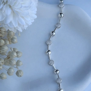 Xuping Taş Detay Dorika Toplu Gümüş Renk Bileklik