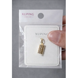 Xuping Taş Detaylı Geometrik Kolye Ucu 14K Kaplama