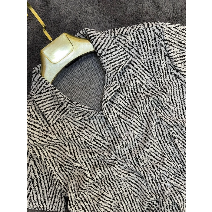 Desenli Örme Gömlek