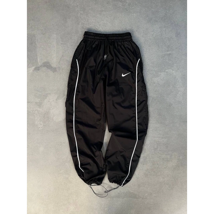 NK LOGOLU SU GEÇİRMEZ EŞOFMAN ALTI(SİYAH)