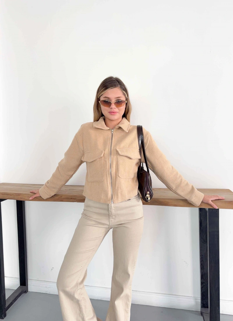 Crop Cepli Fermuarlı Ceket Camel