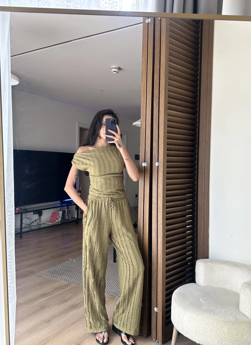 Moss Dokulu Takım Haki