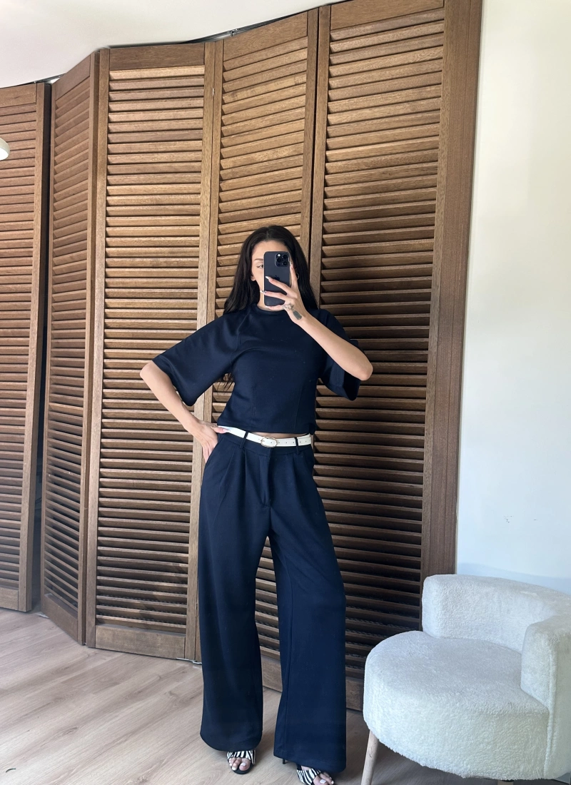 Oversize Bluz & Palazzo Pantolon Takım
