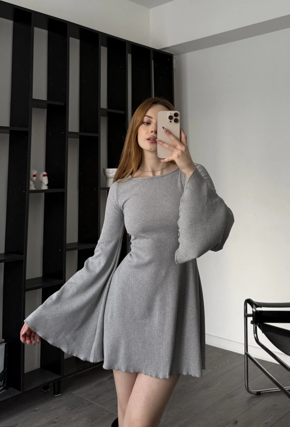 Gri Jiex Bağcık Sırtlı Volan Elbise