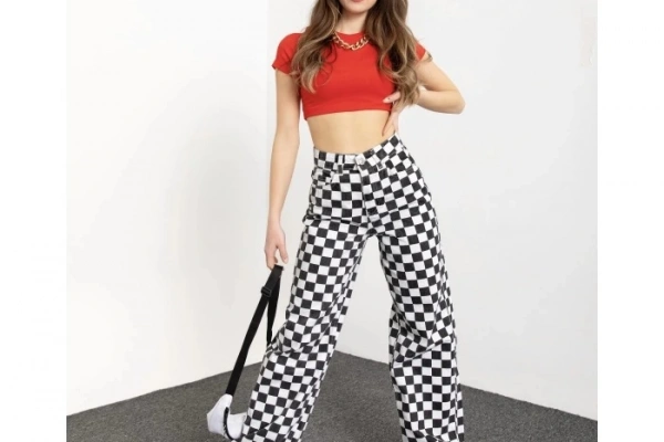 Wide Leg Pantolon Nasıl Kombinlenir?