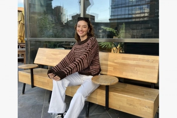 Yırtılan Kazak Nasıl Tamir Edilir?