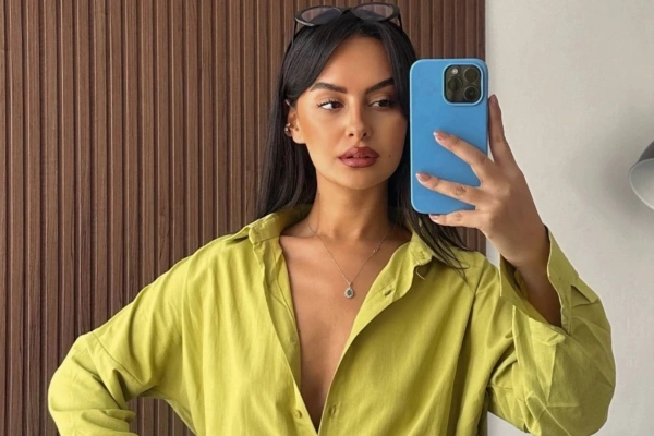 Yağ Yeşili Gömlek ile Yapılabilecek 3 Harika Kombin