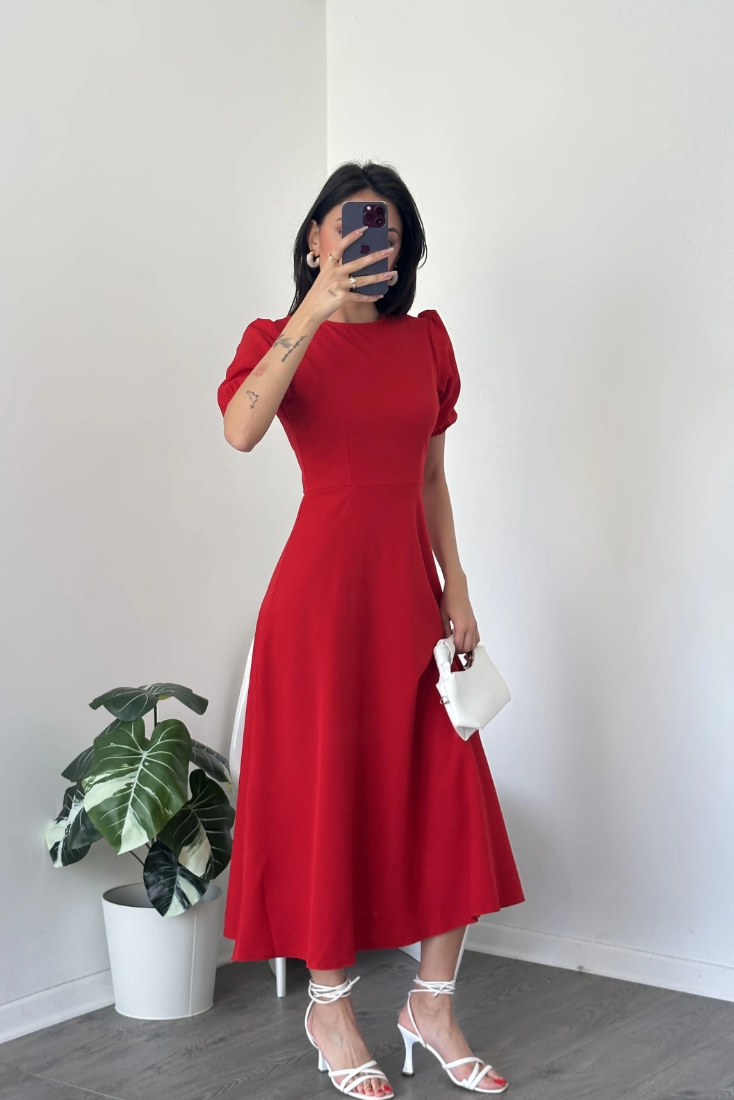 Lara Kırmızı Balon Kol Elbise