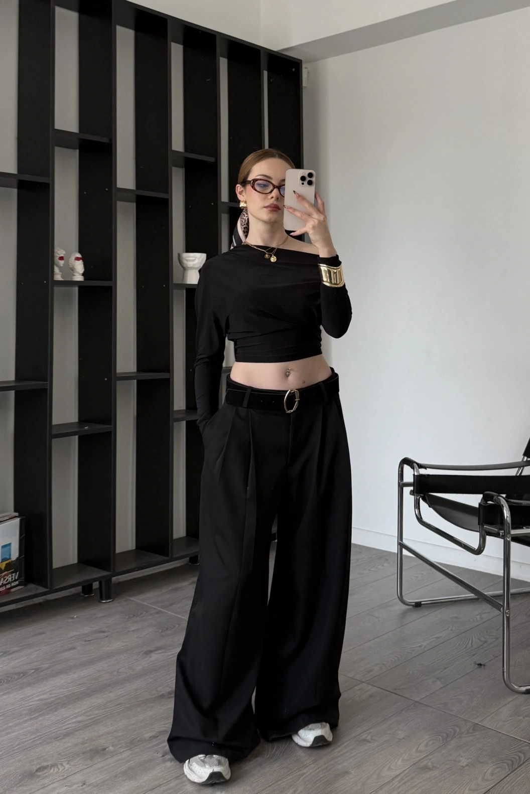 Siyah Luicy Pileli Bol Pantolon