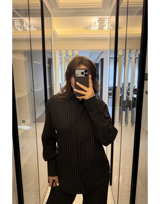 Siyah Rely Çizgili Gömlek Takım