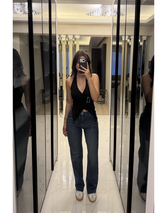 Siyah Emma Broşlu Kelebek Bluz