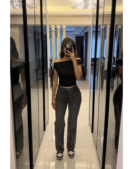 Siyah Mely Kurdele Kol Detaylı Bluz