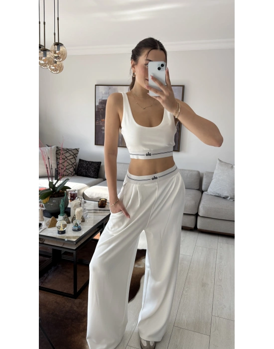 Beyaz Muadil Büstiyer Eşofman Takım