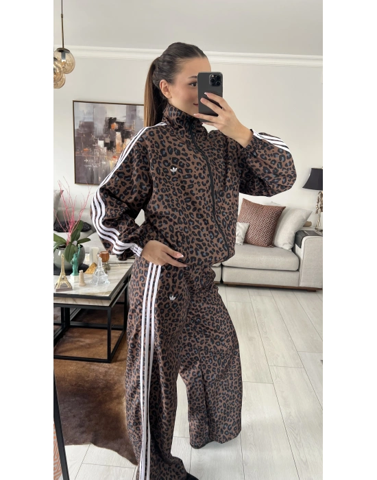 Muadil Leopar Eşofman Takımı