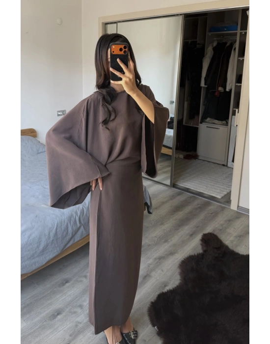 Kahve Massi Muadil Bağcıklı Elbise