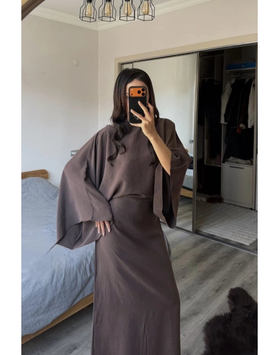 Kahve Massi Muadil Bağcıklı Elbise