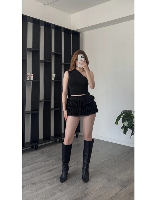 Adel Siyah Şortlu Fırfır Tül Etek