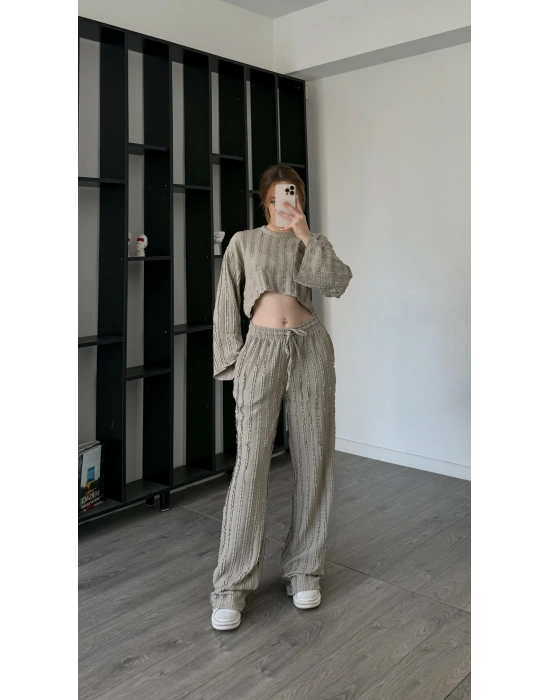 Bej Lilis 2’li Dokulu Takım