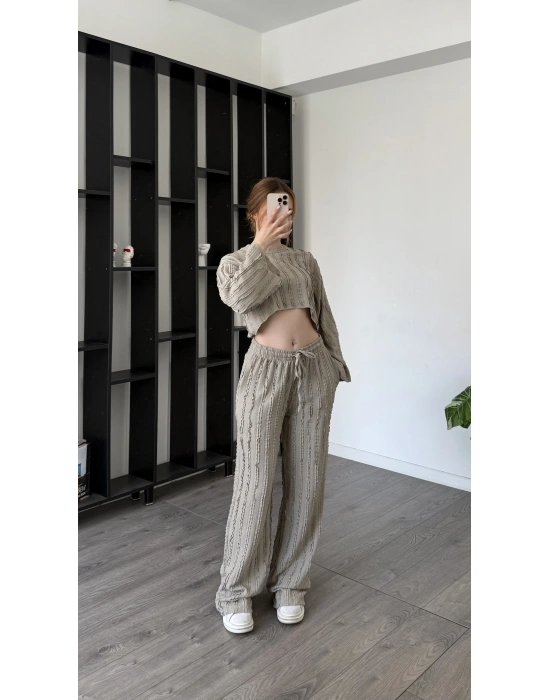 Bej Lilis 2’li Dokulu Takım
