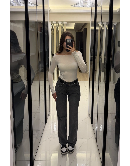 Beyaz Kayık Yaka Kaşmir Bluz