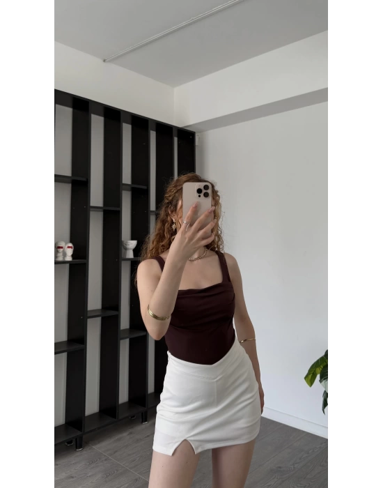 Beyaz Merien V Bel Detaylı İçi Şortlu Etek