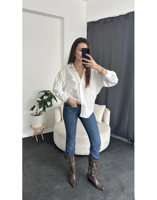 Beyaz Oversize Çizgi Desen Gömlek