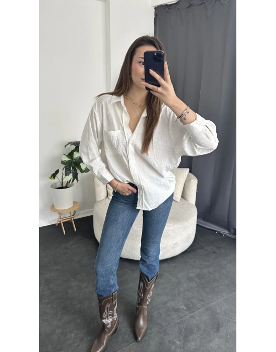 Beyaz Oversize Çizgi Desen Gömlek