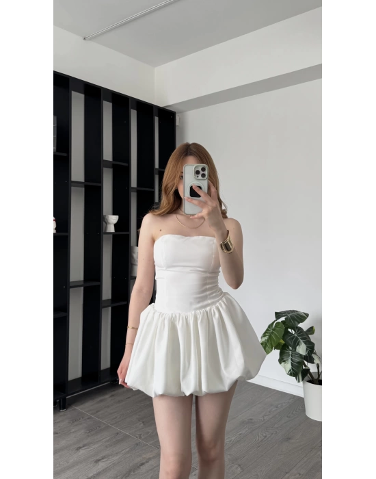 Beyaz Perla Bağcık Sırtlı Balon Etekli Straplez Elbise