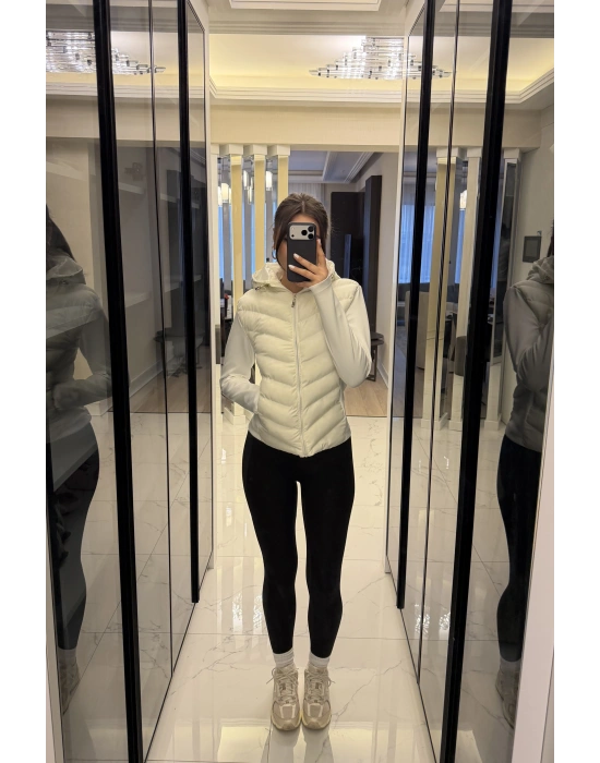 Beyaz Zr Muadil Slim Şişme Mont