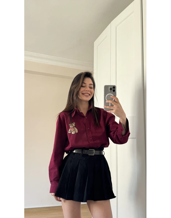 Bordo Ayıcık Nakışlı Gömlek