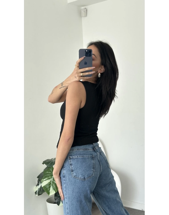 Claire Siyah Düğmeli Yelek