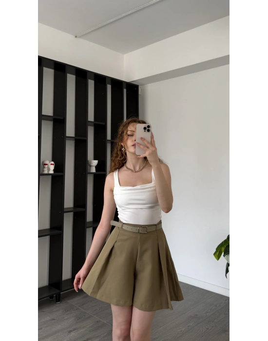 Edna Yeşil Kemerli Şehir Boy Şort