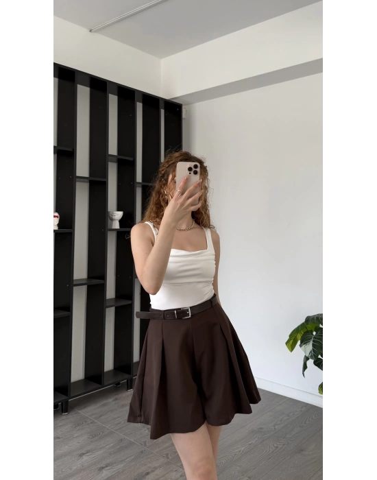 Edna Kahve Kemerli Şehir Boy Şort