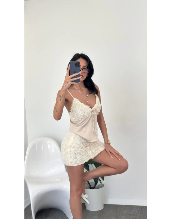 Ekru Mia Saten Güllü Takım