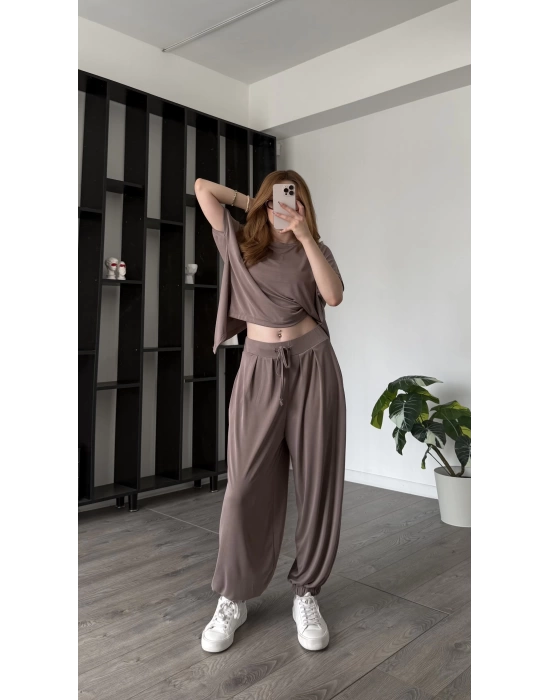 Kahve Anya Sırt Detaylı Modal Takım